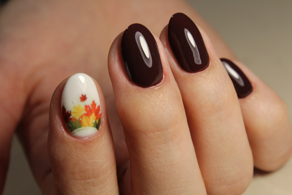 Pumpkin Spice Manicures